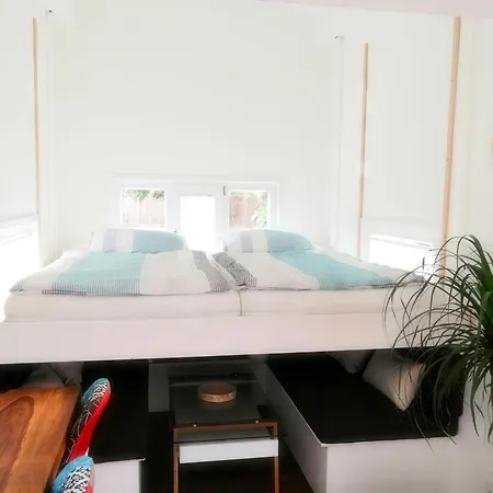Modernes Tiny House Rheinwald Apartamento *